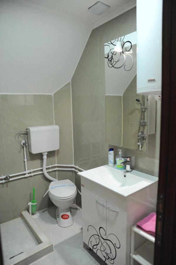 קופאוניק Vila Cajetinski Biser -Apartment Lux מראה חיצוני תמונה